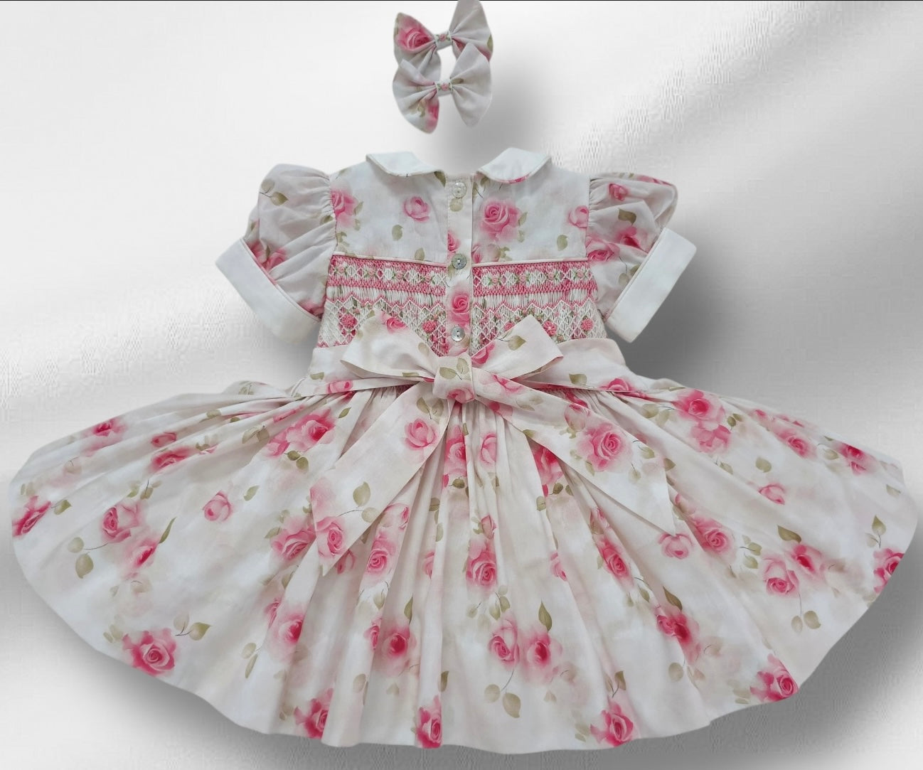 White rose floral smocked back and front
