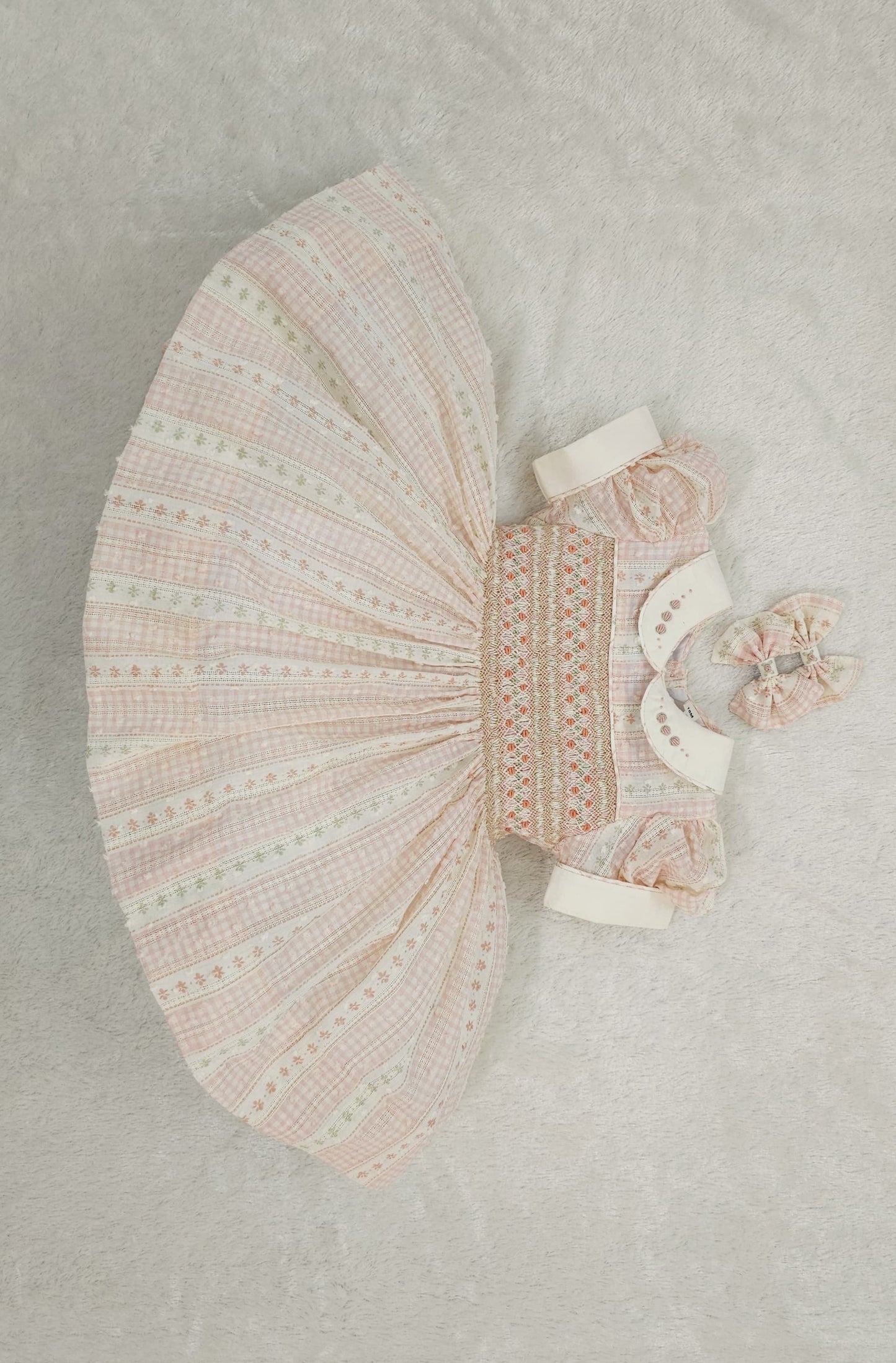 Vintage style chequered floral smocked dress with lace detail