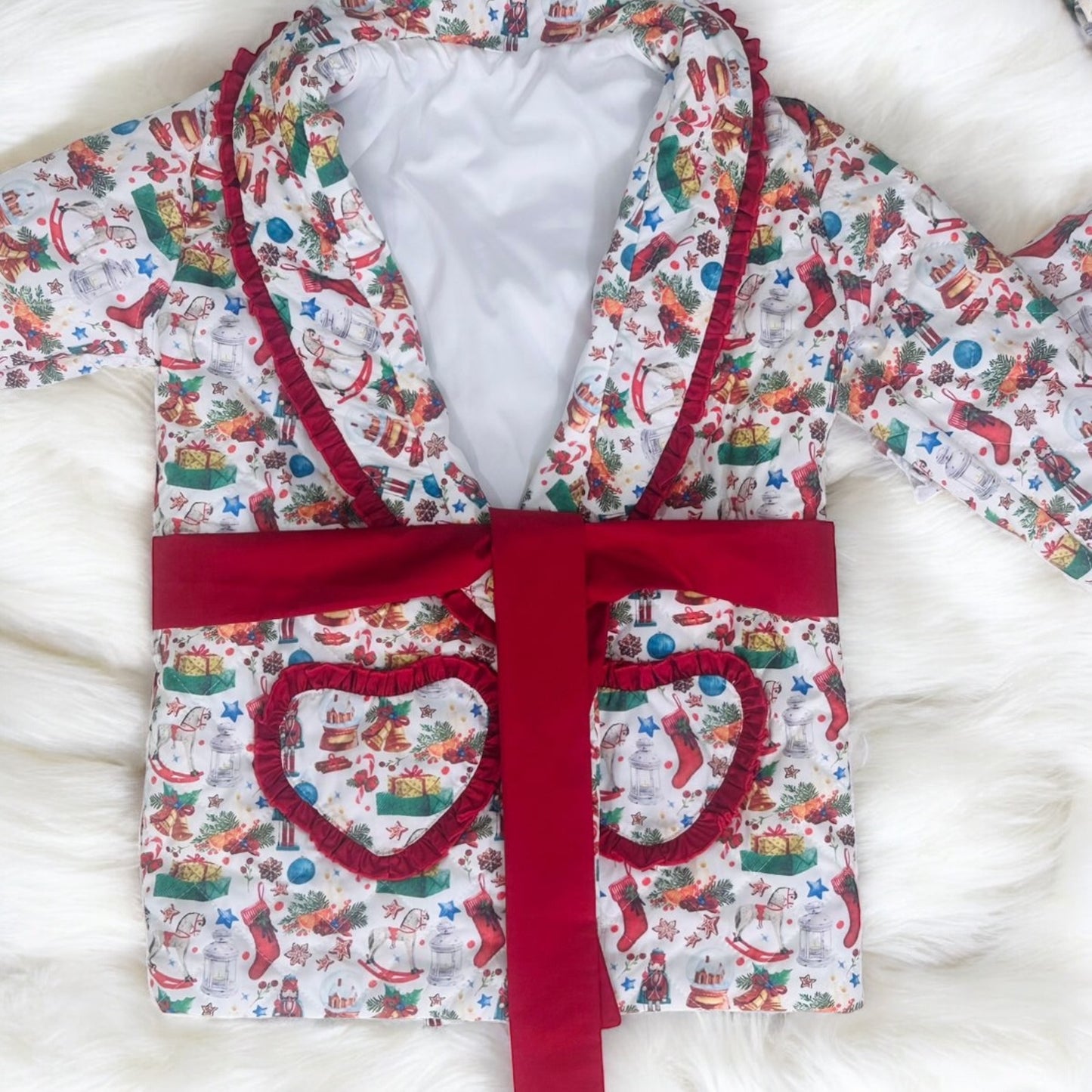 Girls Christmas jarmas and matching quilted dressing coat ( got matching boys set available ) PRE ORDER HERE IN 2 WEEKS