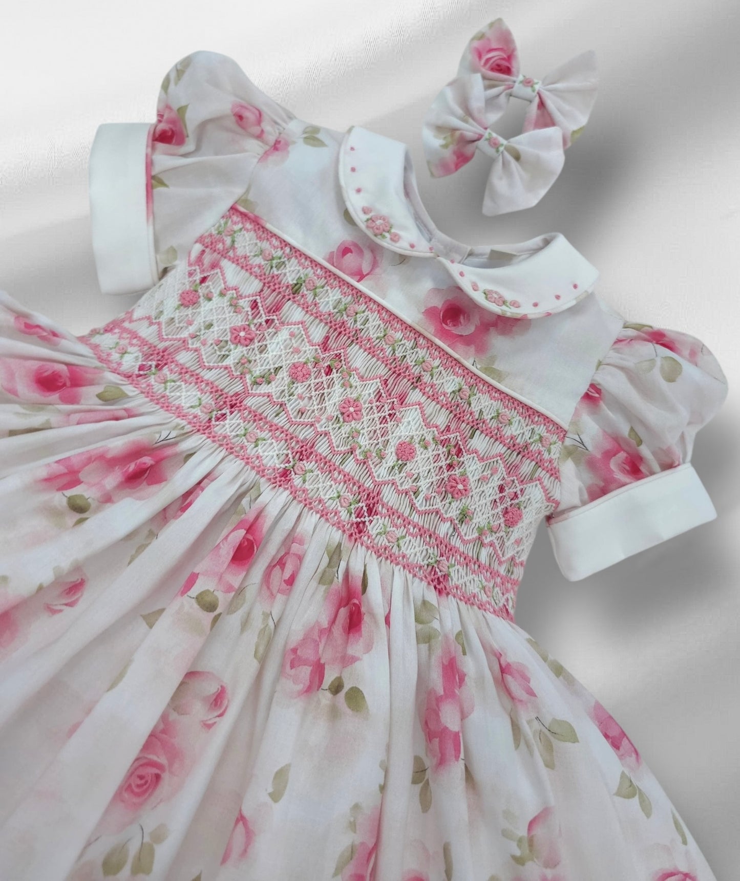 White rose floral smocked back and front