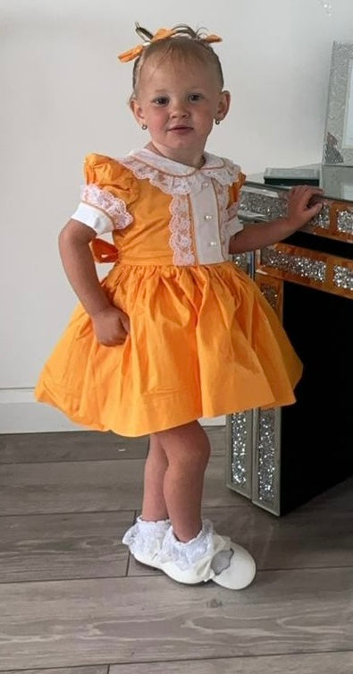 Orange classic dress SMALL FITIING SIZE UP