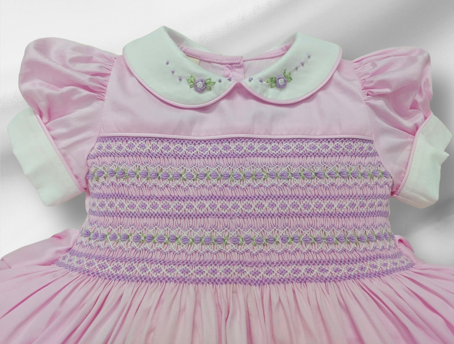 Roze met lila smockwerk