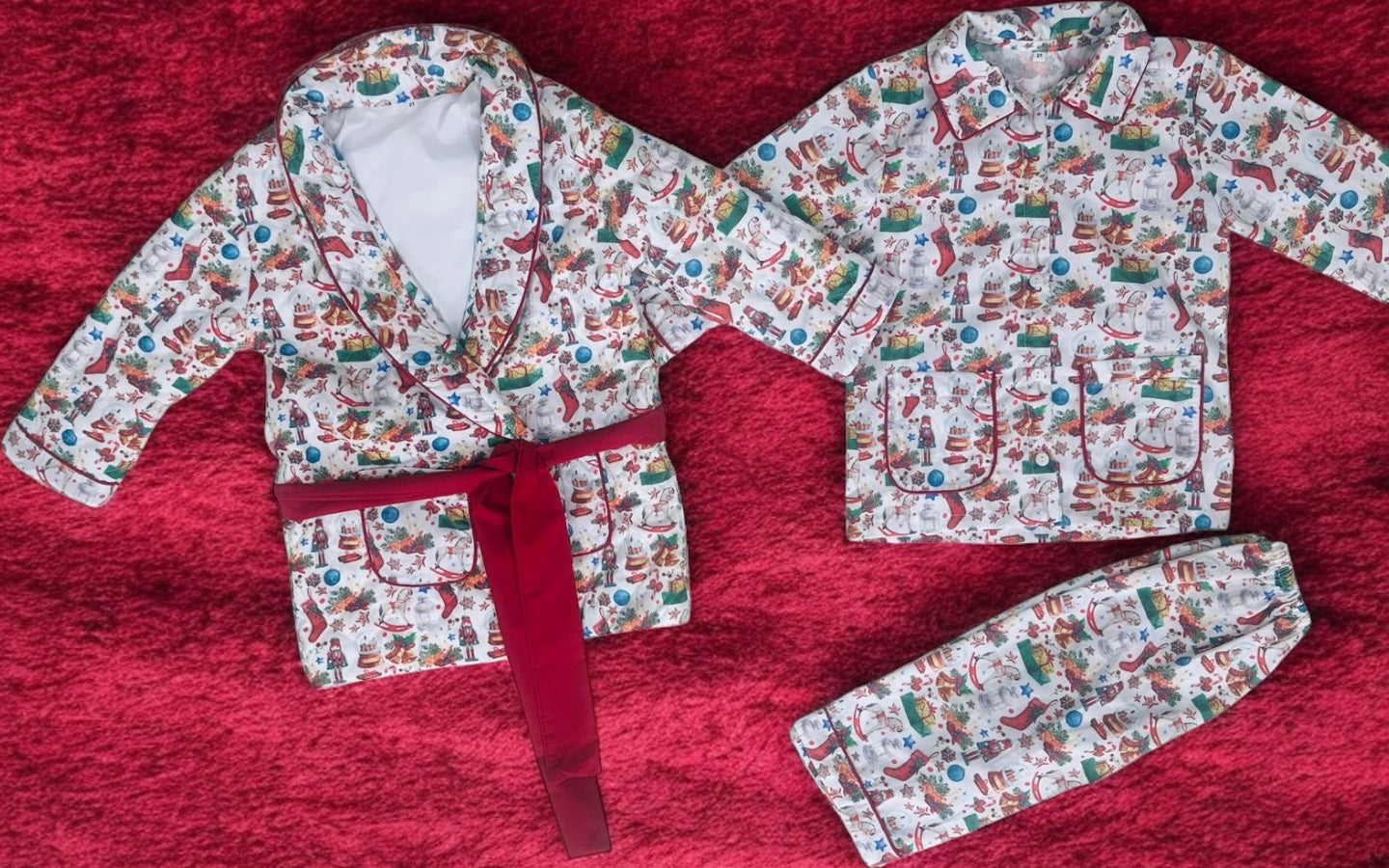 Boys Christmas jarmas and matching quilted dressing coat ( for girls sets available )