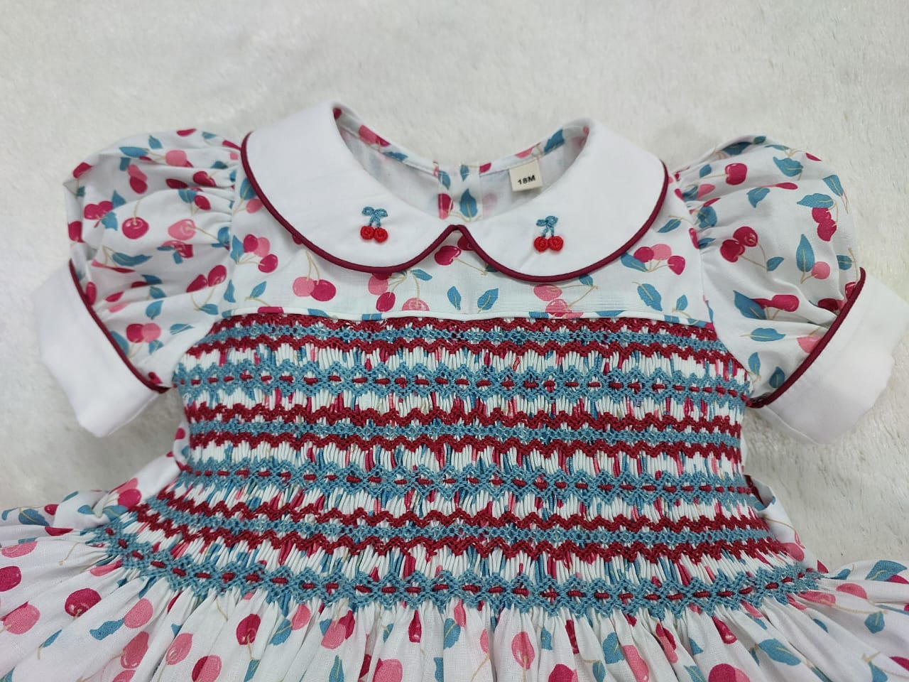 Kirschen Babykleid