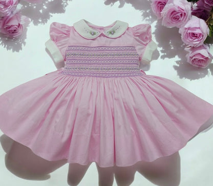 Roze met lila smockwerk